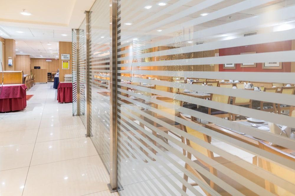 Atlântico Business Centro